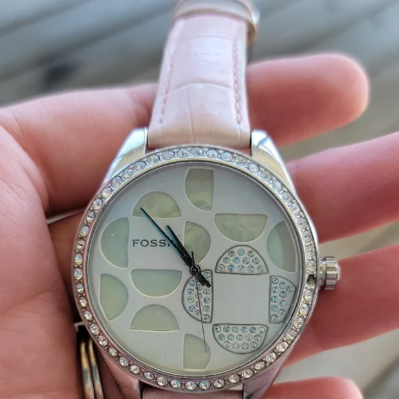 Fossil | Accessories | Fossil Silver And Pink Smartwatch  display picture 1